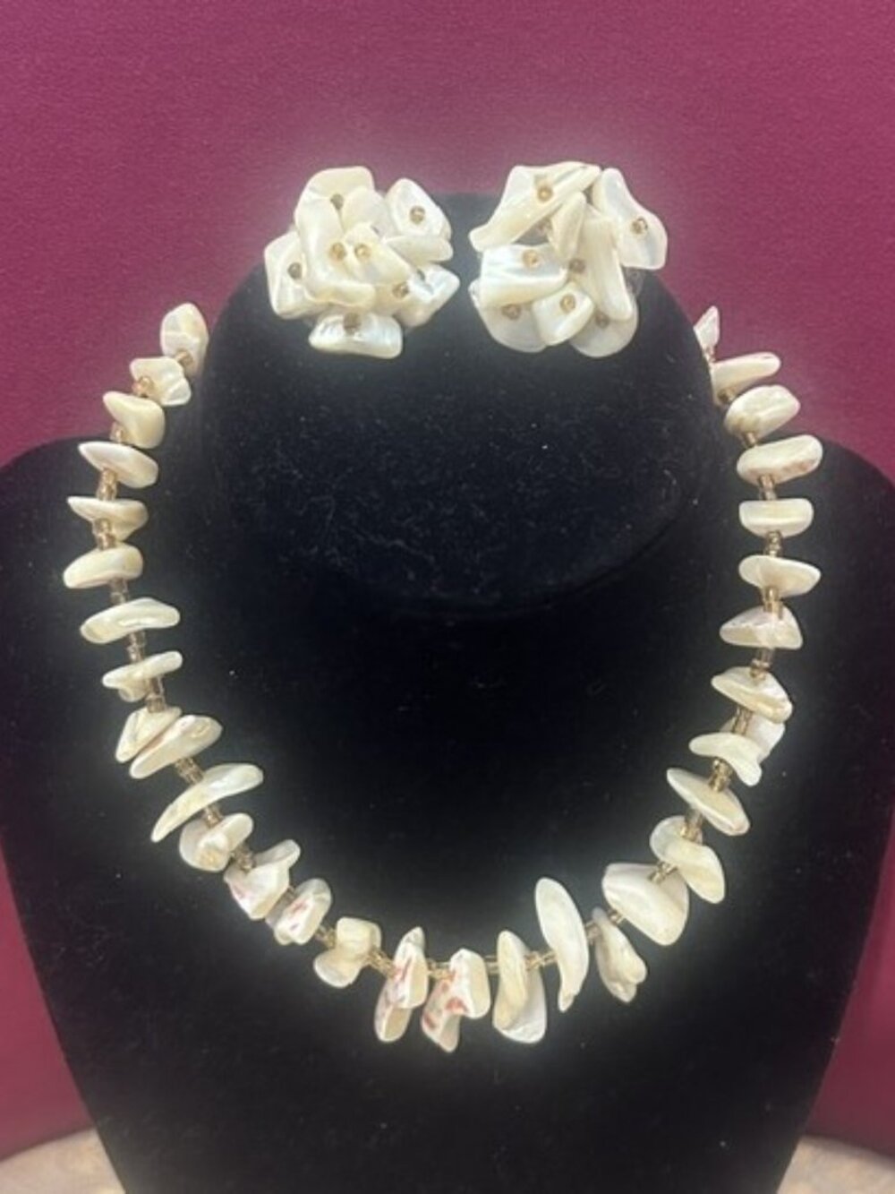 JAPAN Mother of Pearl Graduated Nugget Choker Necklace Earrings SET